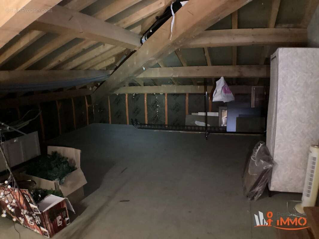 Maison à LA TOURETTE