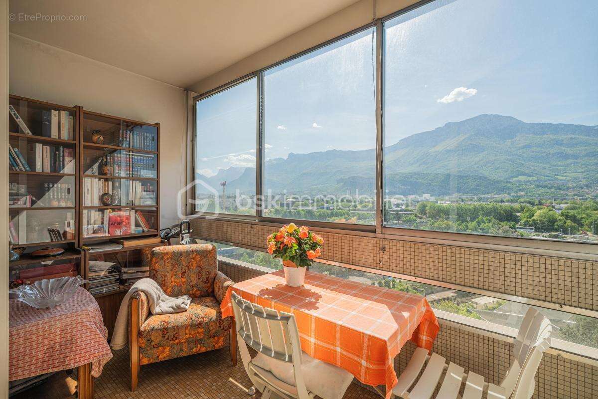 Appartement à ECHIROLLES