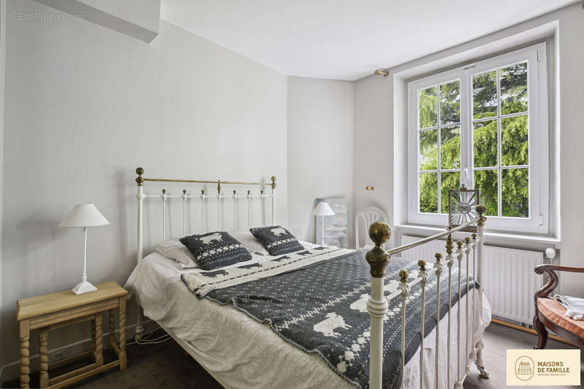 Maison à LOUVECIENNES