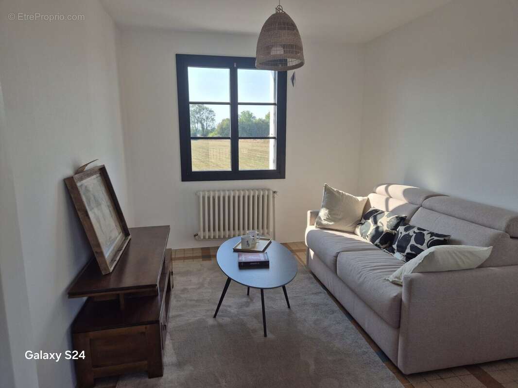 Maison 5 pièces 84 m² à vendre à Fumichon (14590) - photo 5