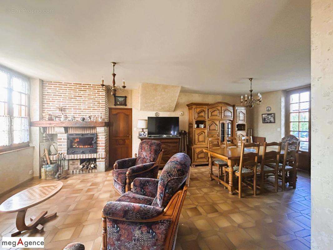 Maison à TIGY