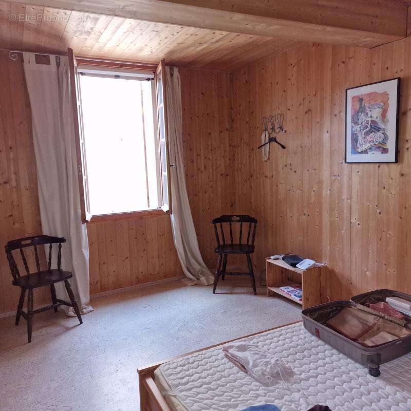 Maison à BUIS-LES-BARONNIES