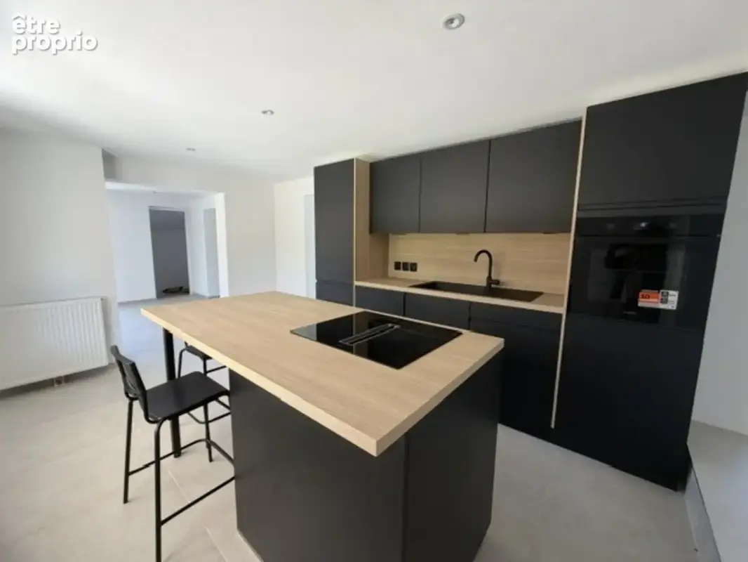 Maison à vendre 7 pièces LA ROCHE DES ARNAUDS (05) - photo 9
