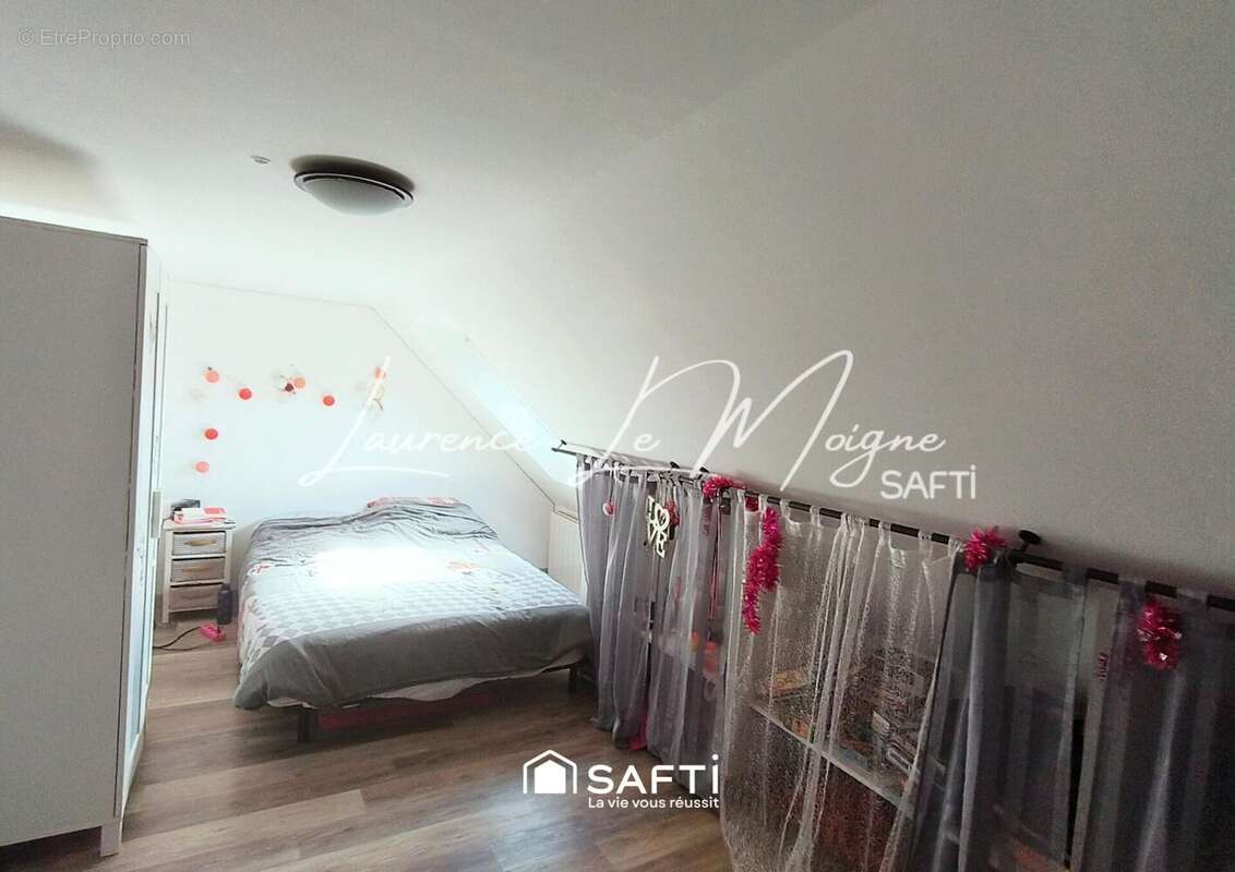 Maison 148 m² à La Martyre  - photo 6
