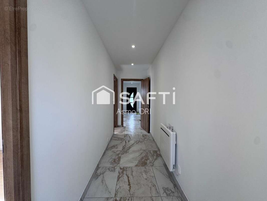 Maison 110 m² à Oignies  - photo 7