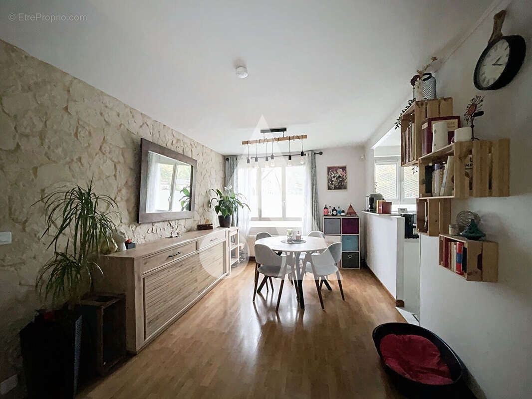 Appartement à RUEIL-MALMAISON