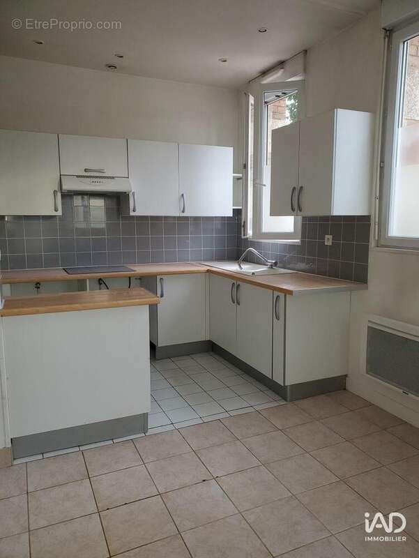 Photo 2 - Appartement à MONTROUGE