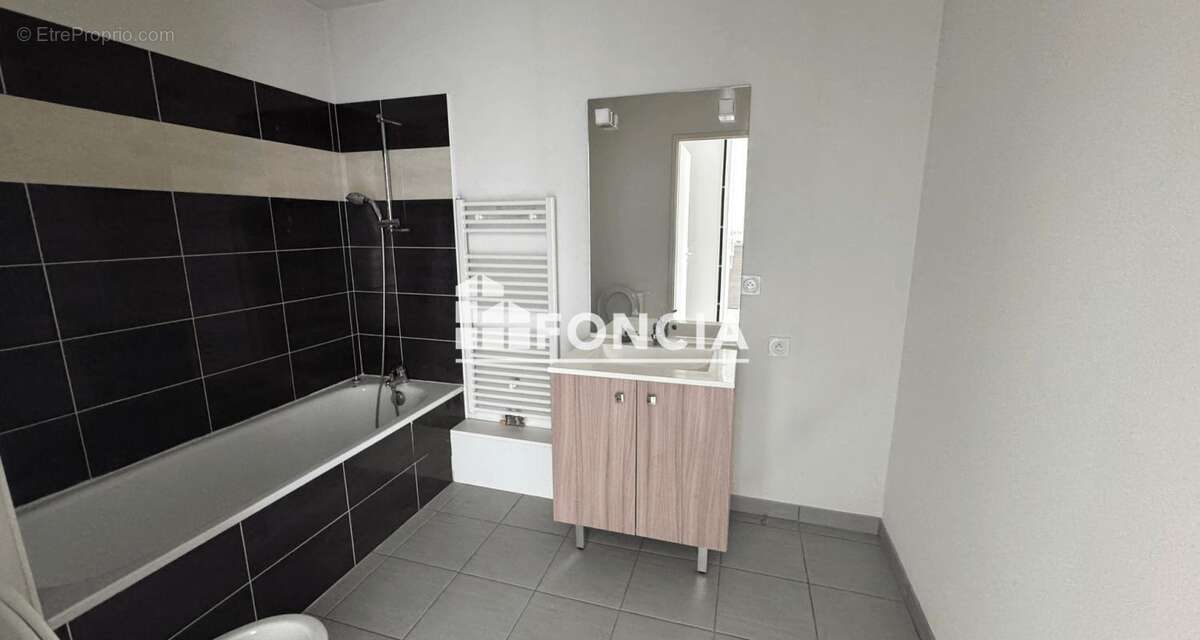 Appartement à ARTIGUES-PRES-BORDEAUX