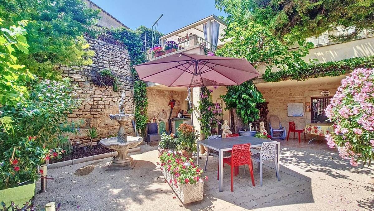 Maison à CASTILLON-DU-GARD