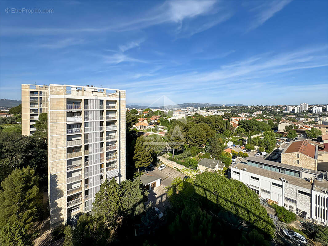 Appartement à MARSEILLE-13E