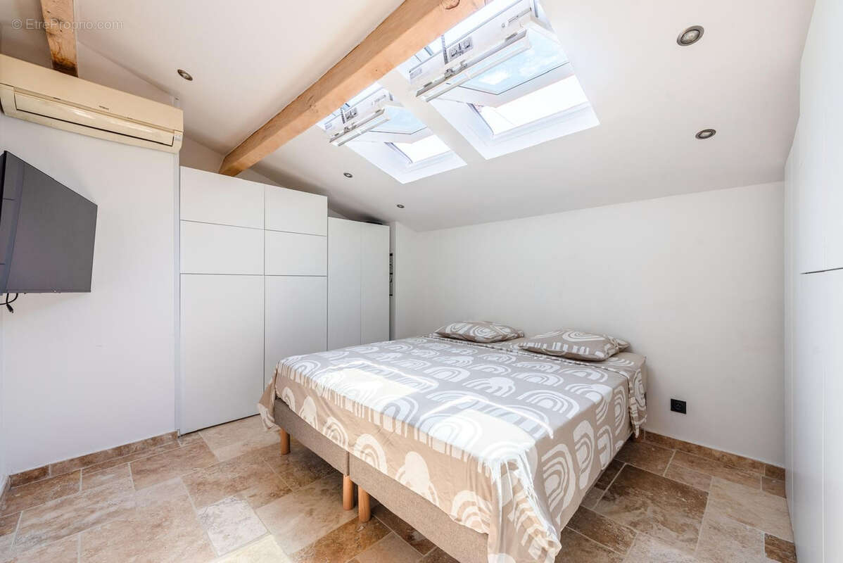 Maison à LA CADIERE-D&#039;AZUR