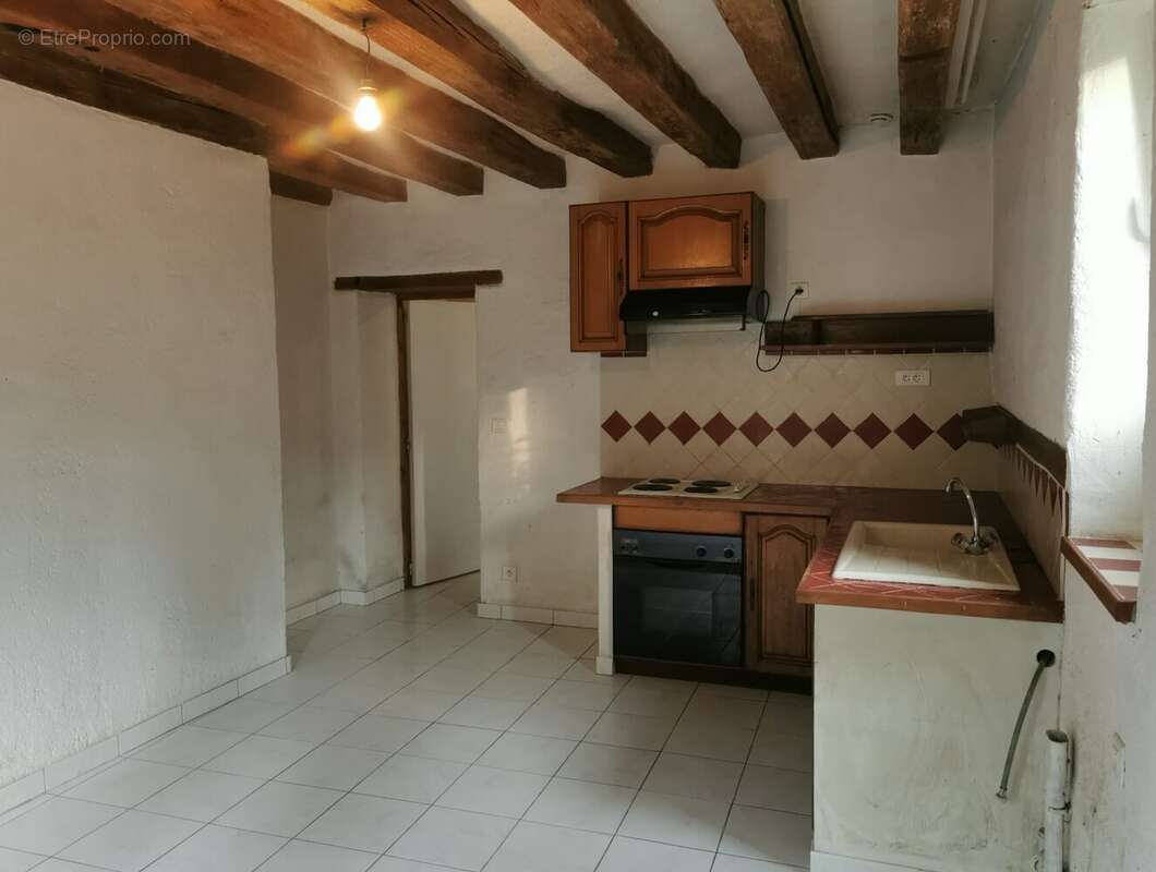 Maison à JUPILLES