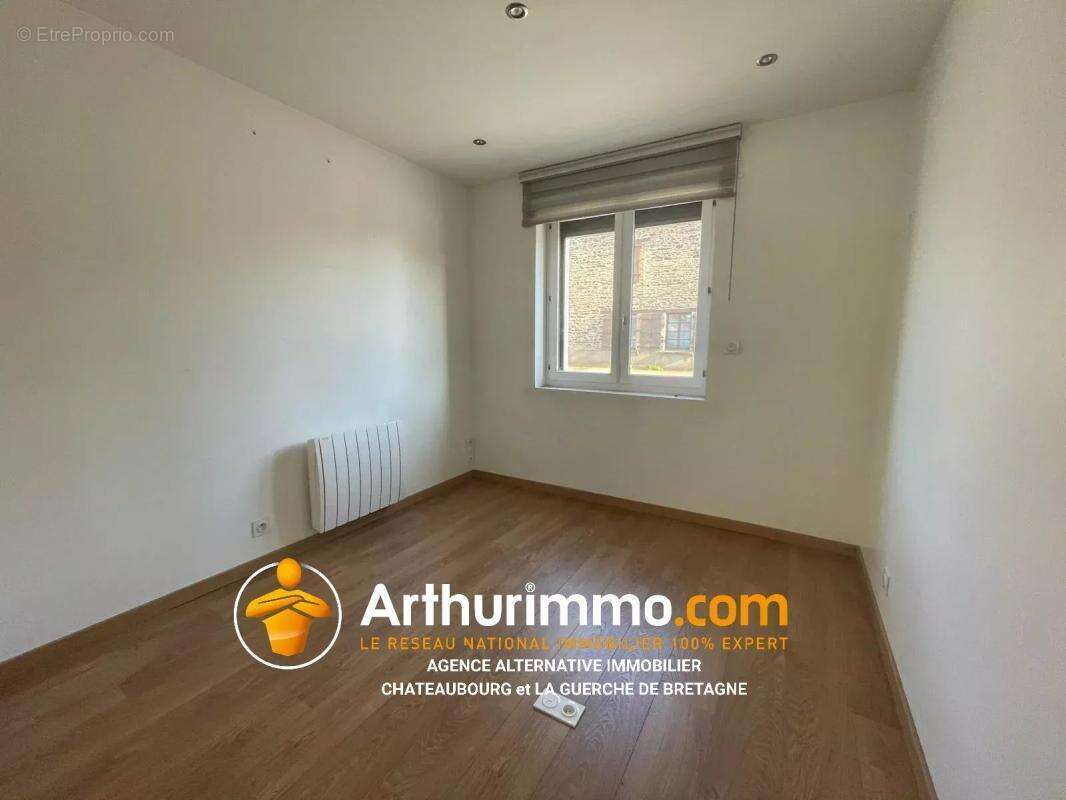 Maison à LA GUERCHE-DE-BRETAGNE