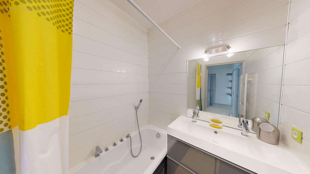 Appartement à LYON-7E