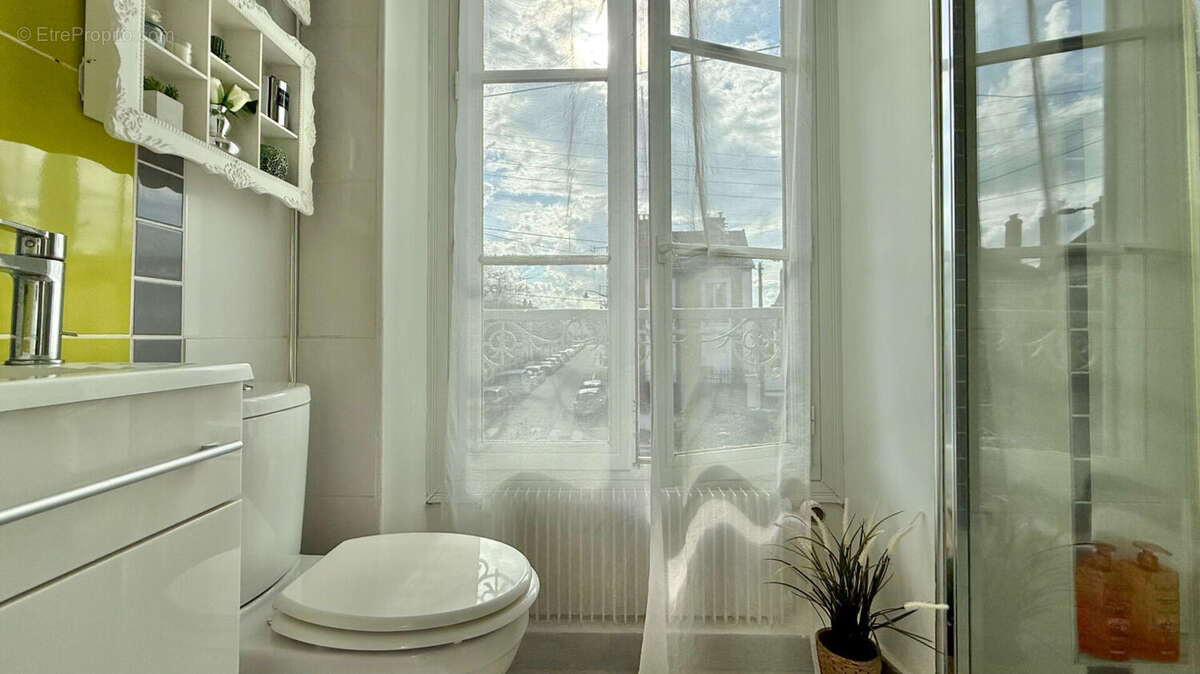 Maison à CORBEIL-ESSONNES