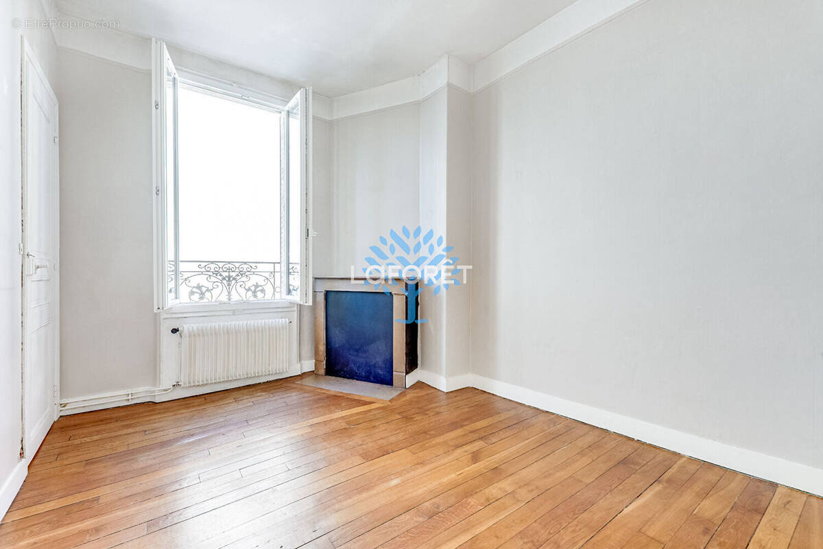 Appartement à FONTENAY-SOUS-BOIS