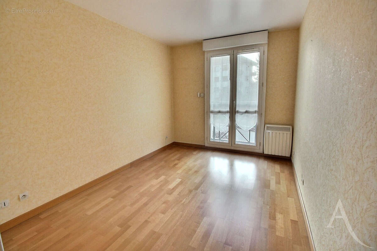 Appartement à THIAIS