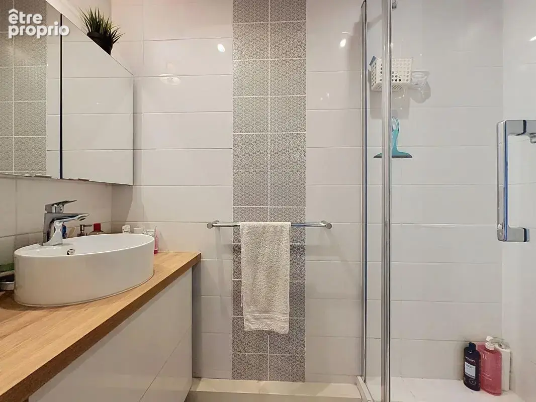 Appartement À Vendre - photo 9
