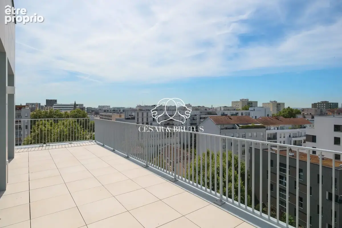 Appartement 5 pièces 108 m² à vendre à Lyon-7e (69007) - photo 2