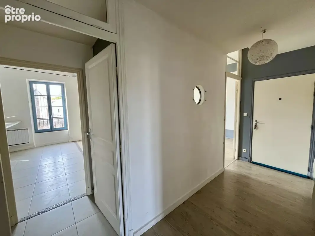 Bastide: Appartement T4 traversant de 103 m2 sans vis à vis - photo 6