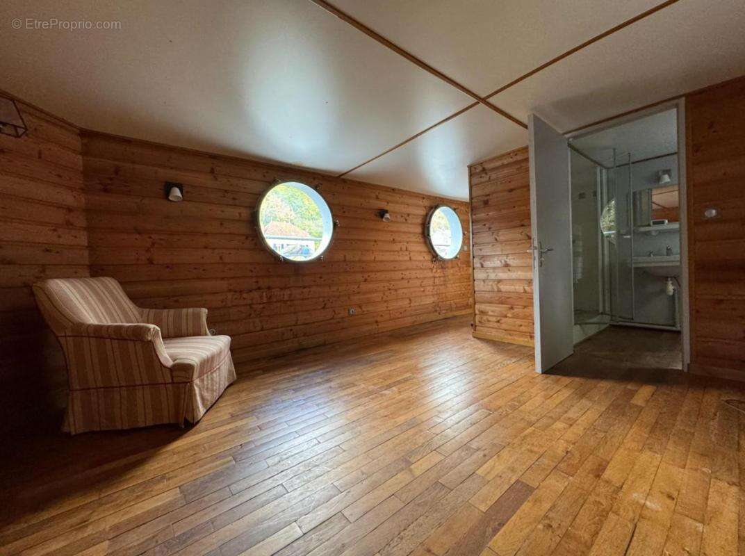 Maison à MORET-SUR-LOING