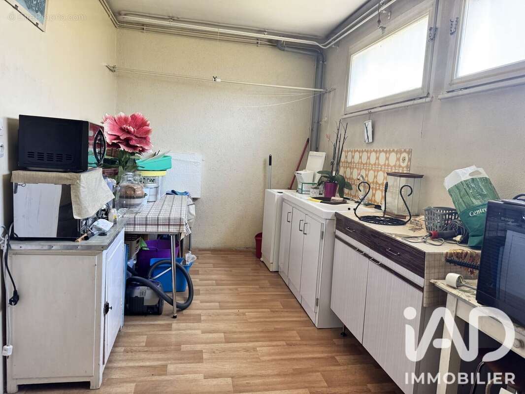 Maison 100 m² à Aurillac  - photo 5