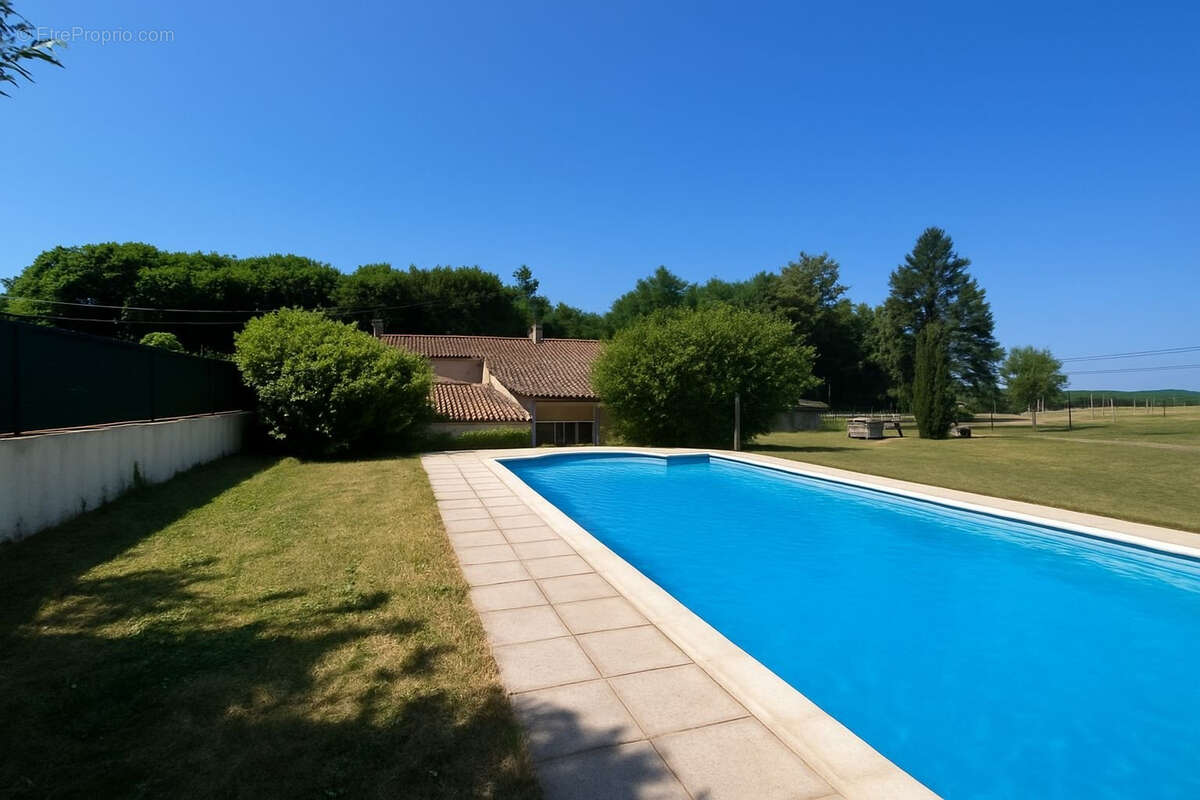 Maison à BALANZAC