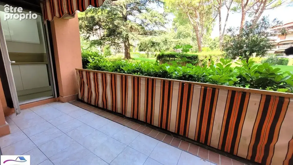 Appartement 51 m² à Mandelieu-La-Napoule  - photo 2
