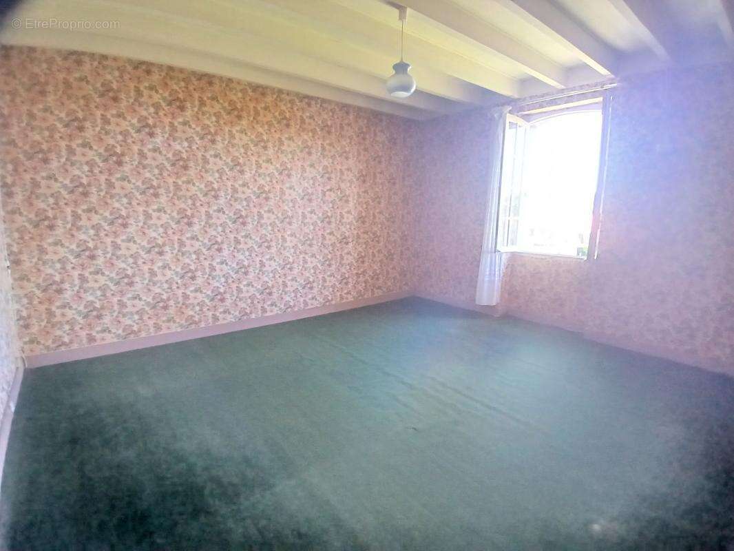 Maison à ROUMAZIERES-LOUBERT