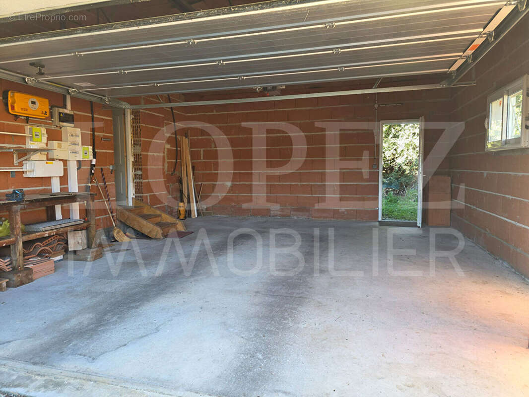 Maison à PAYRIN-AUGMONTEL