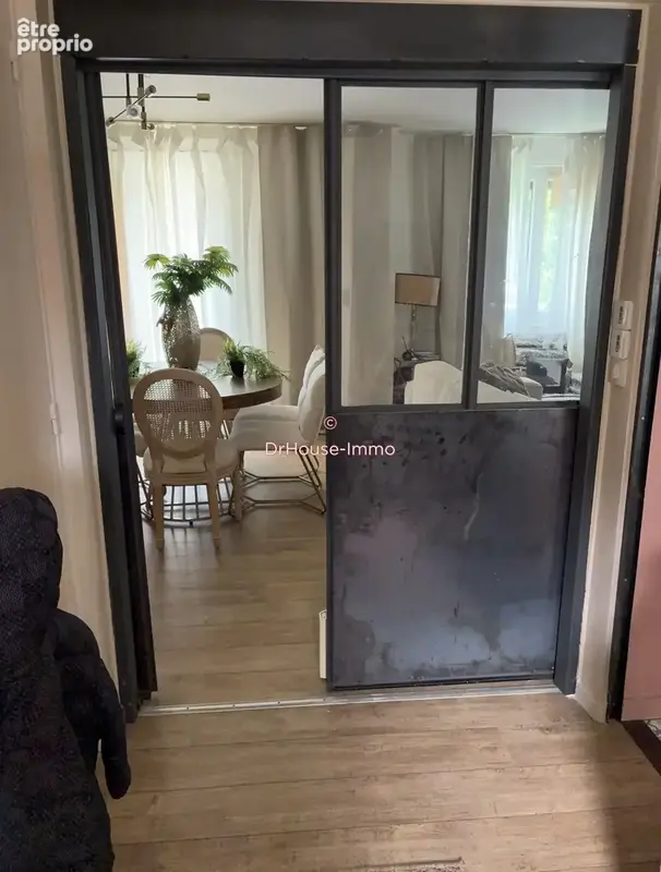 Maison 6 pièces 103 m² à vendre à Vals-Pres-Le-Puy (43750) - photo 13