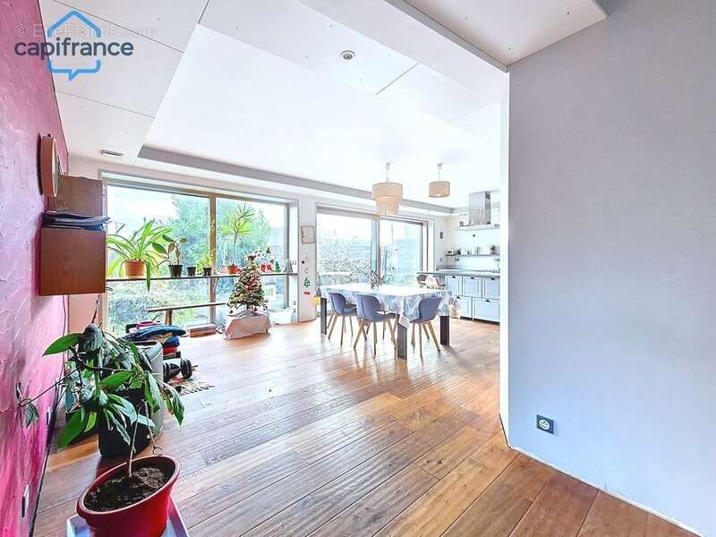 Maison à PLOUGUERNEAU