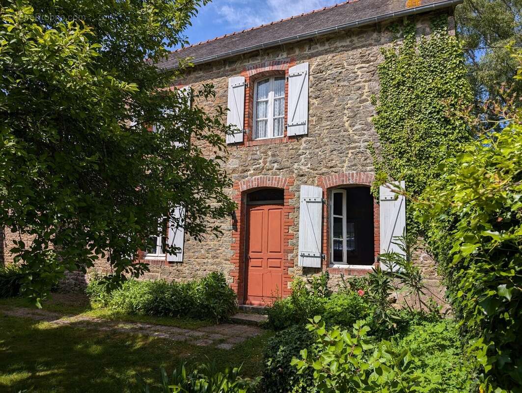 Maison à PLEMET