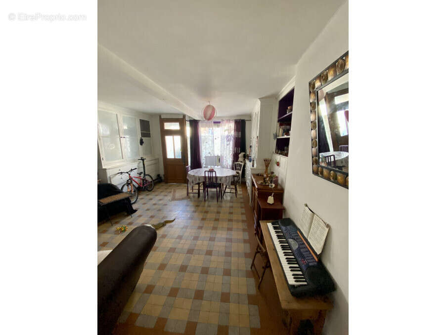 Appartement à JALIGNY-SUR-BESBRE