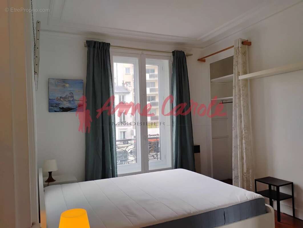 Appartement à PARIS-14E