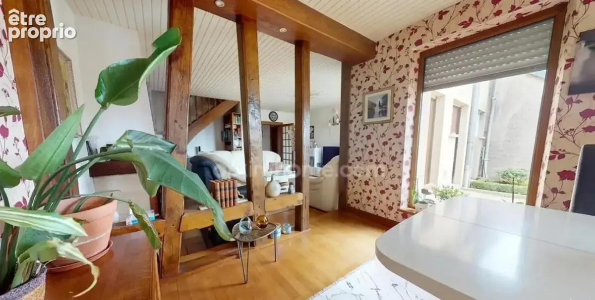 Bertrange - maison de 155 m² avec 4 chambres, garage et jardin ! fort potentiel ! - photo 6