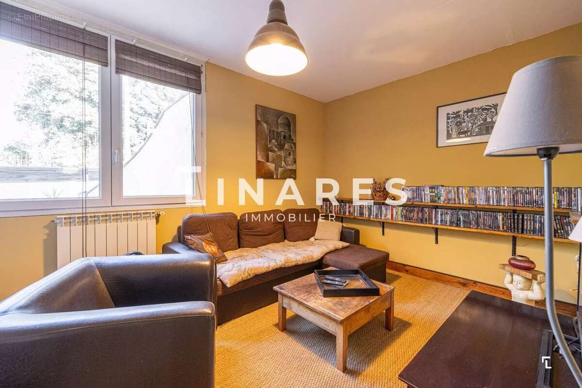 Appartement à LA PENNE-SUR-HUVEAUNE