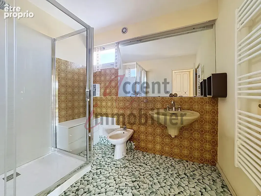 À vendre : spacieux appartement de plus de 124 m² au coeur de cavaillon garage cave exterieur - photo 11