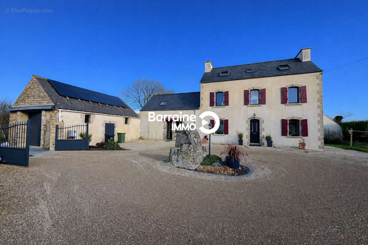 Maison à LE DRENNEC