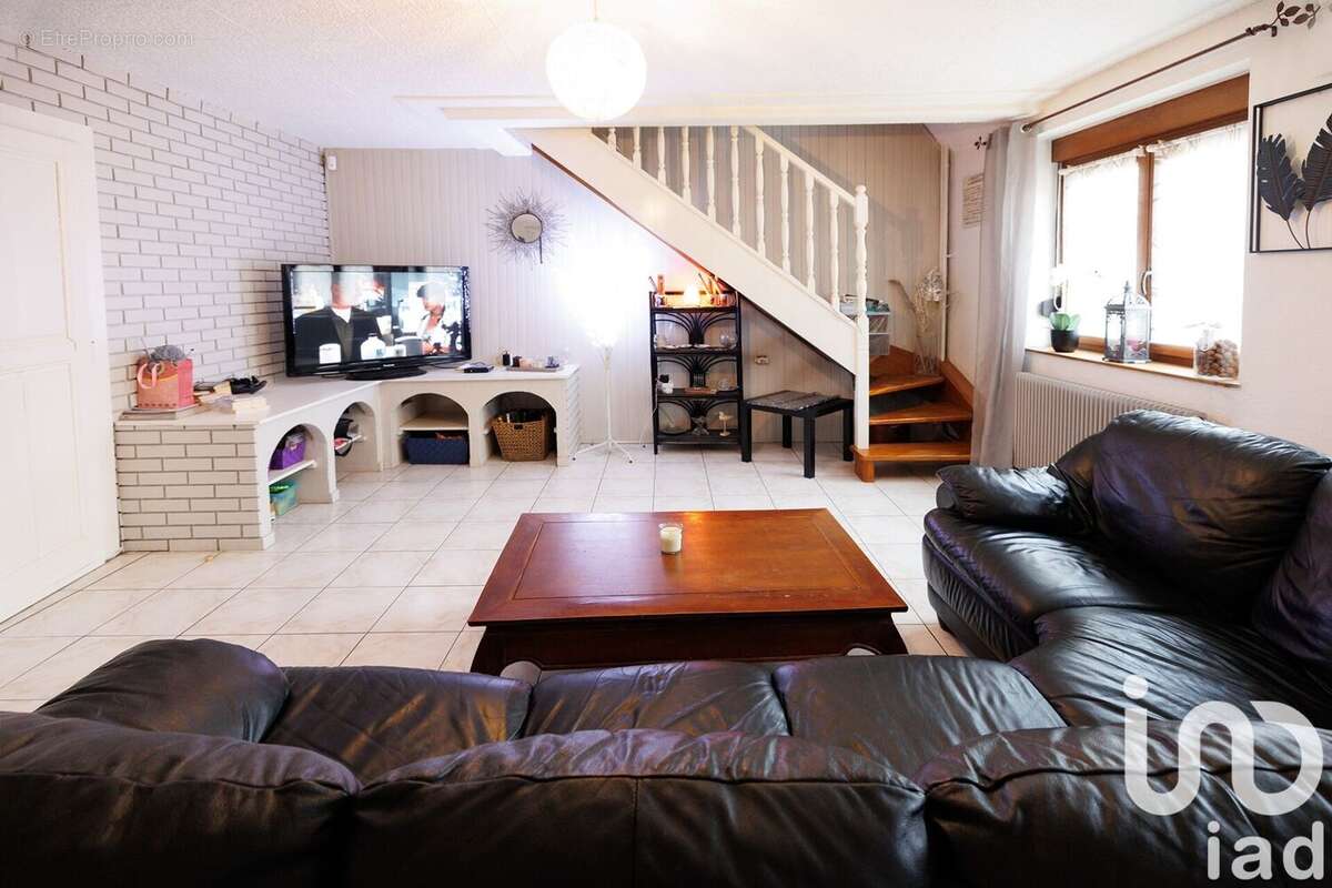 Photo 3 - Maison à BURTONCOURT