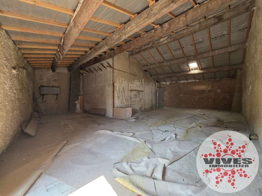 Vigneronne rénovée : 102 m² habitables, 250 m² utiles ! Garage 84 m² & Parking privatif devant la terrasse - photo 10