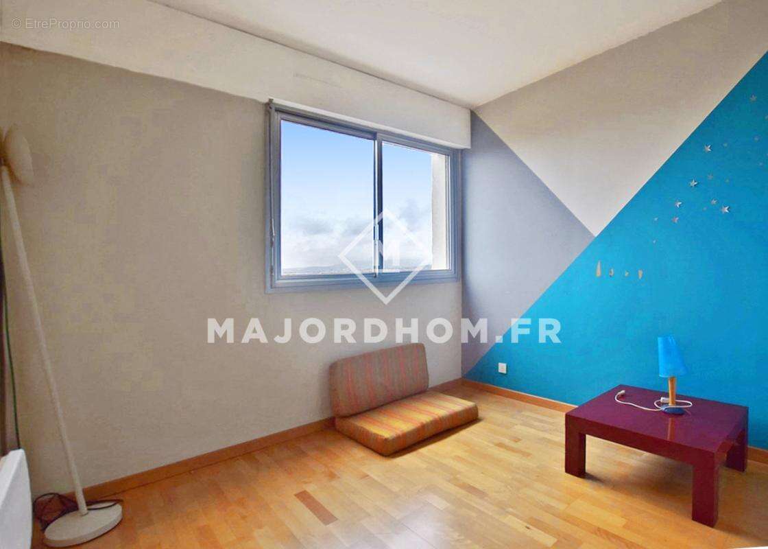Appartement à MARSEILLE-9E