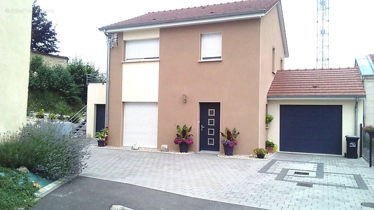 Appartement à FONTENOY-SUR-MOSELLE