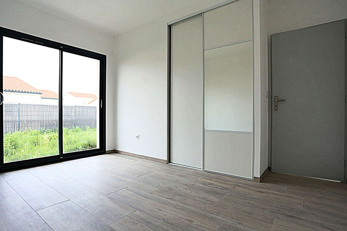 Maison à ENNEZAT
