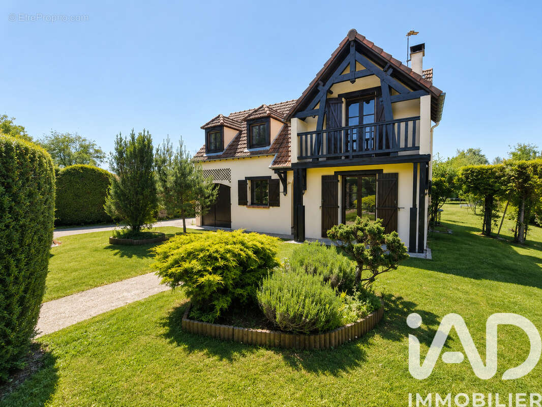 Photo 2 - Maison à BEAUMONT-DU-GATINAIS