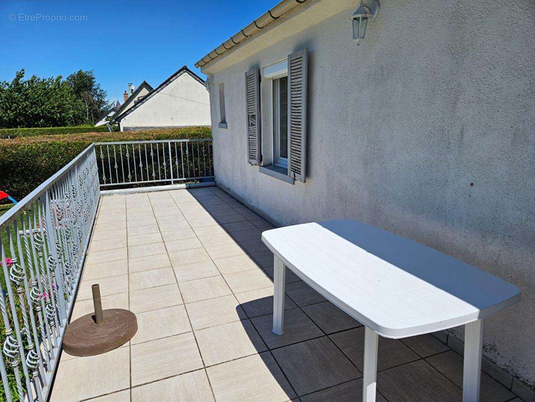 VENDU PAR L'AGENCE - Cuigy En Bray - Maison de plain pied de 72 m2 - 2 chambres - sous-sol total sur 1.400 m2 de terrain plat - photo 15