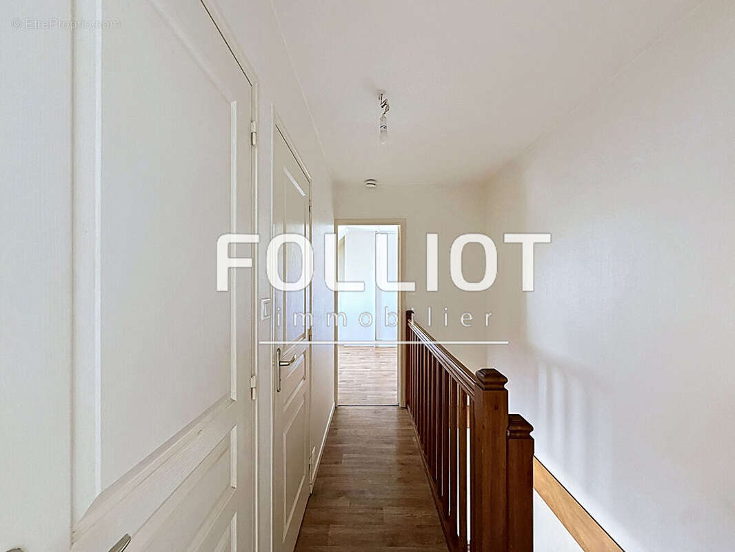 A vendre ensemble immobilier au c?ur de carteret - photo 7