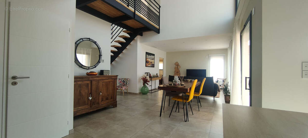 Maison à VILLELONGUE-DE-LA-SALANQUE