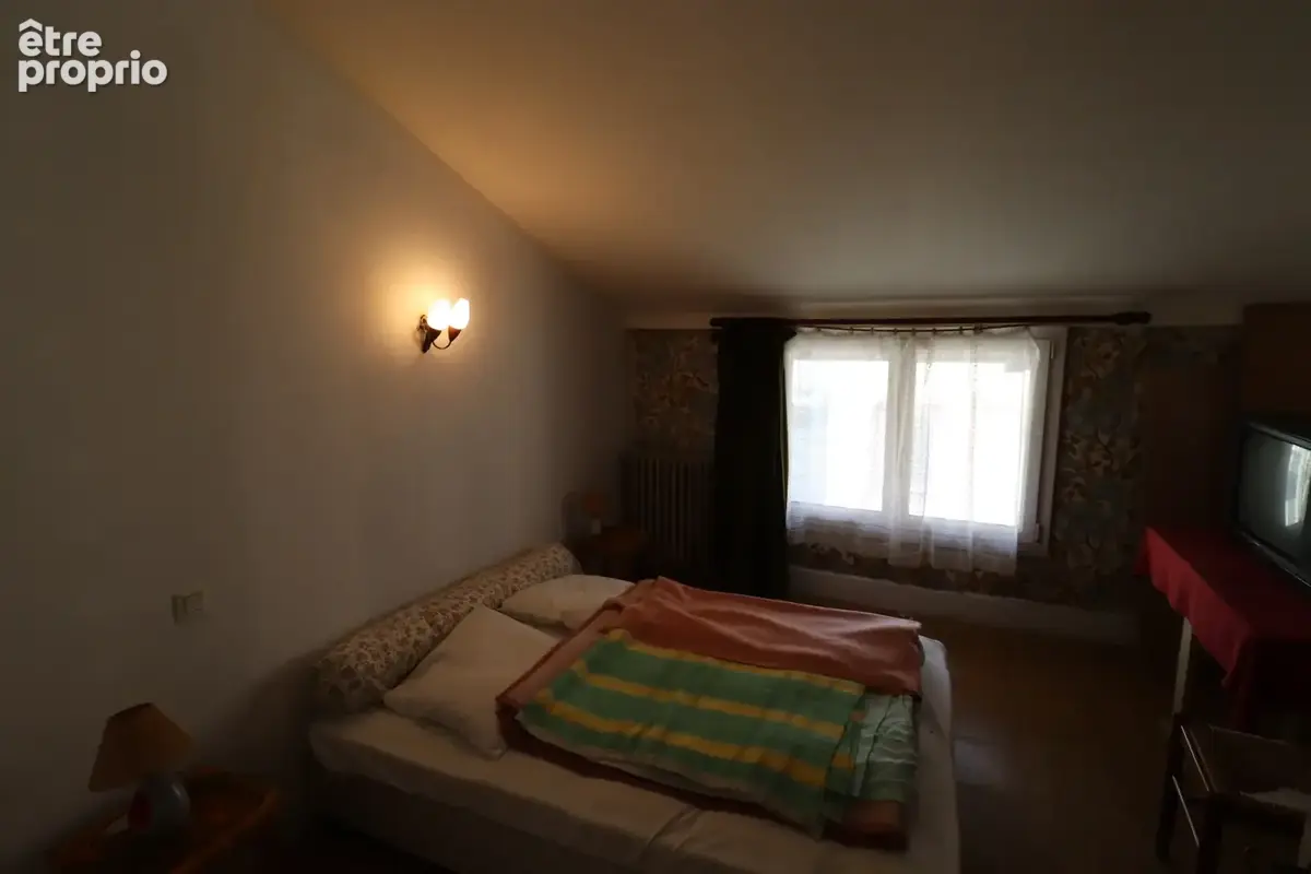 Jolie maison en pierre de taille au cœur de Saint-Julien sur Reyssouze - photo 19