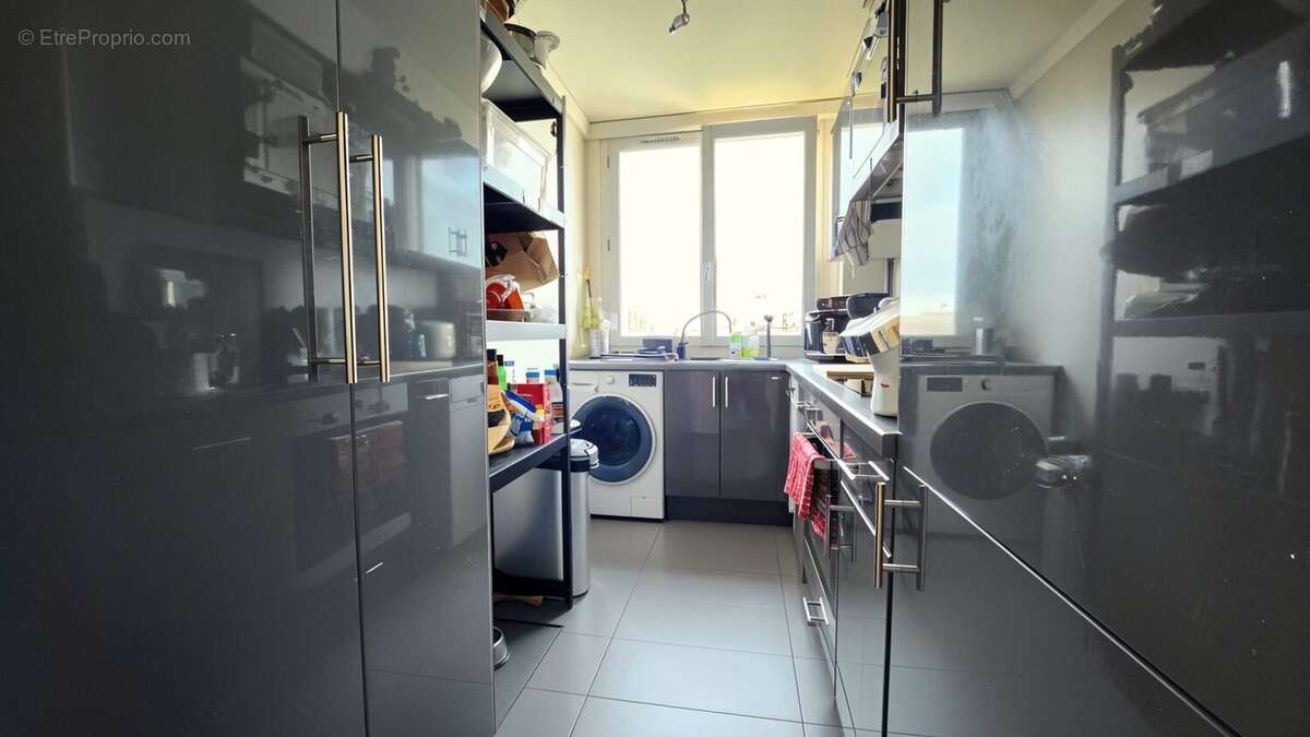 Appartement à MAISONS-ALFORT